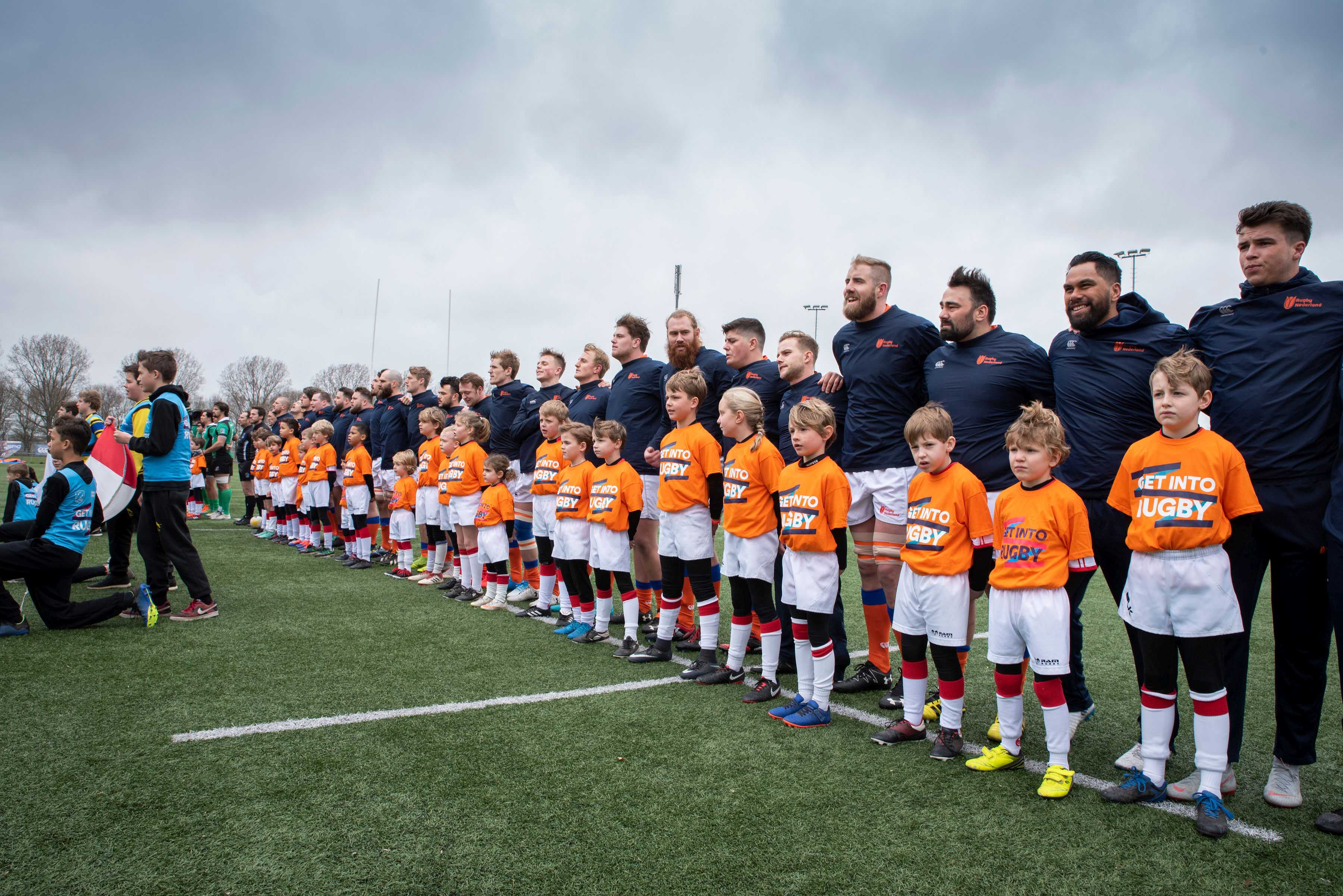 GTB player escort tijdens interland Nederland – Portugal