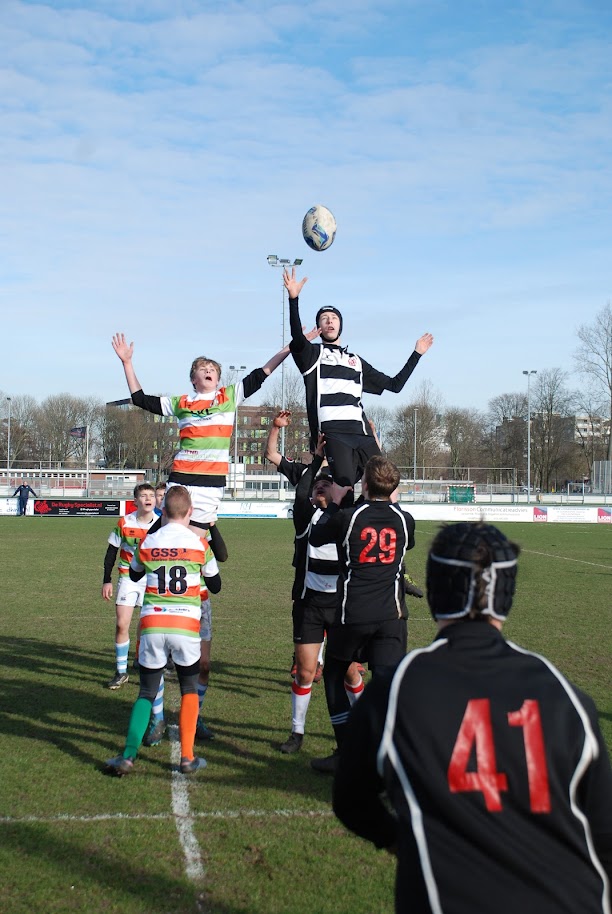 Barbarians verliezen nipt van Waterweg Warriors