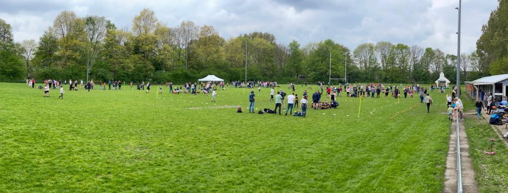 Zonnig en druk bezocht jaarlijkse VRC turven toernooi
